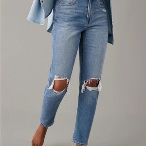 American Eagle Comfort Stretch Ripped Mom Jeans | High Waisted